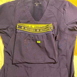 Med couture activate scrub set